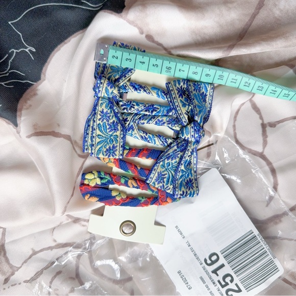 anthropologie hair clip set of 4 67452516 - Picture 3 of 3